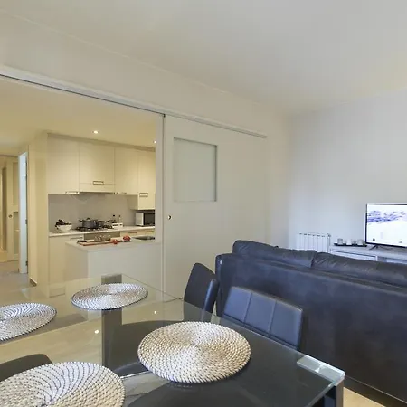 Bravissimo Cort Reial-2a Apartament